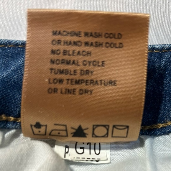 DRIFTWOOD Blue Jeans with Floral Embroidery 31P - Picture 12 of 13